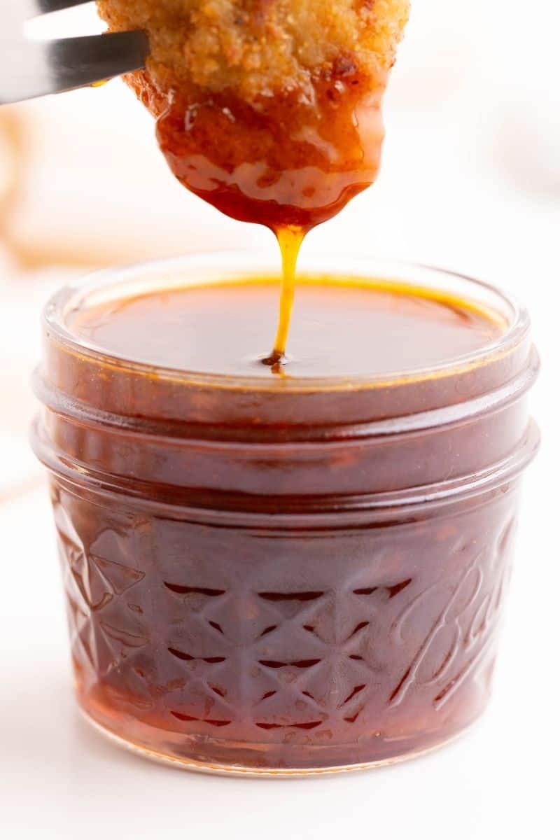 honey sauce with nuts