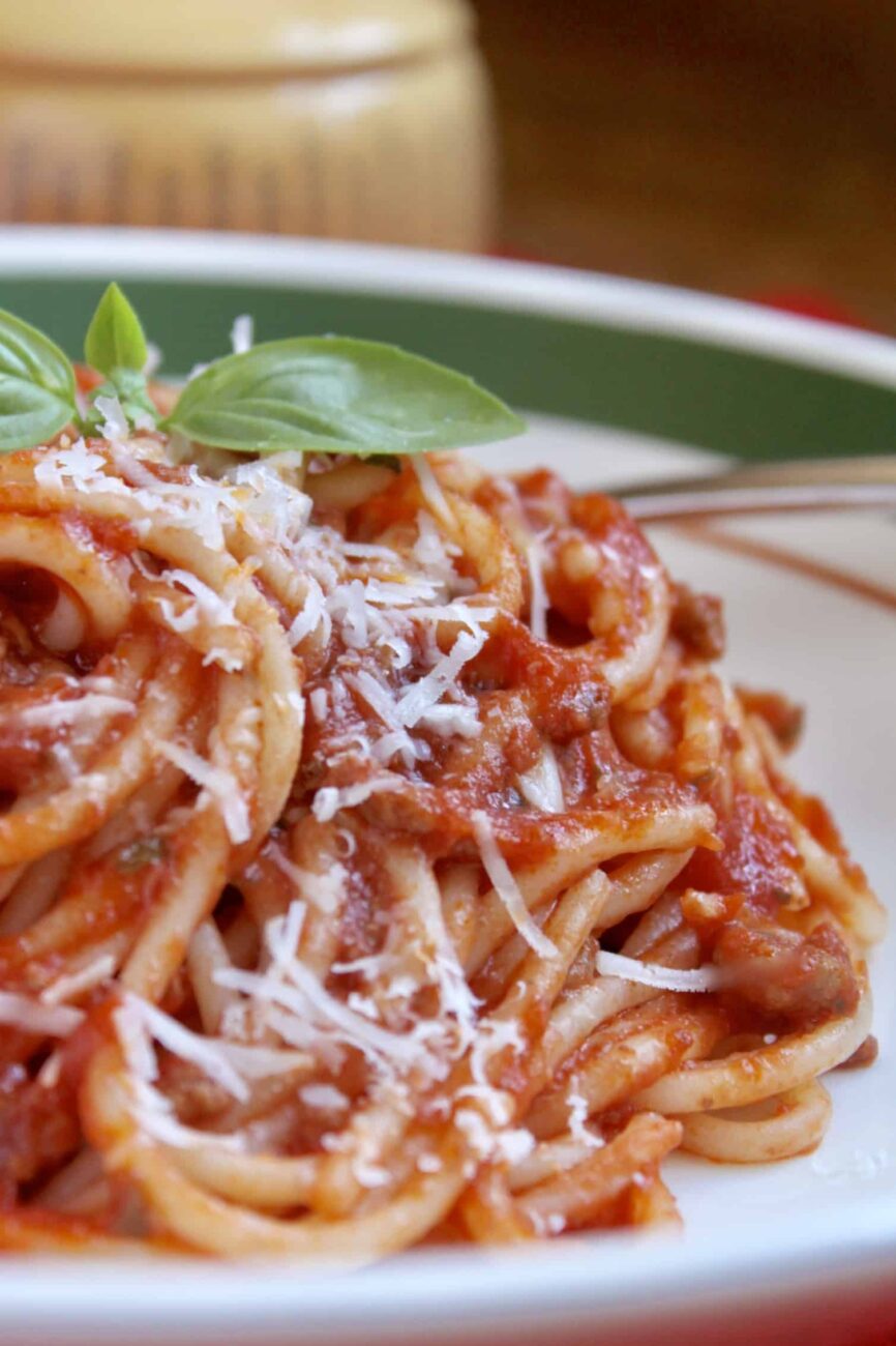 italian recipe without pasta made with sausage in it and marinara sauce