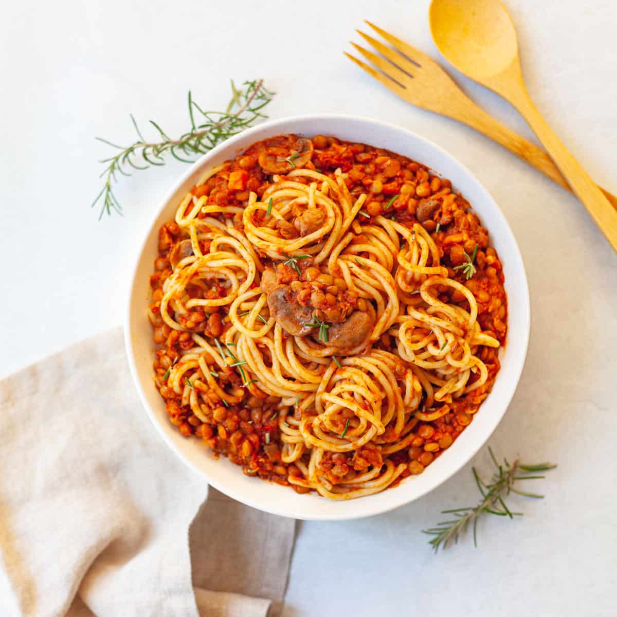 lentil bolognese spaghetti