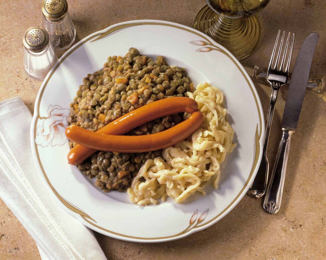 lentils with sausages and egg