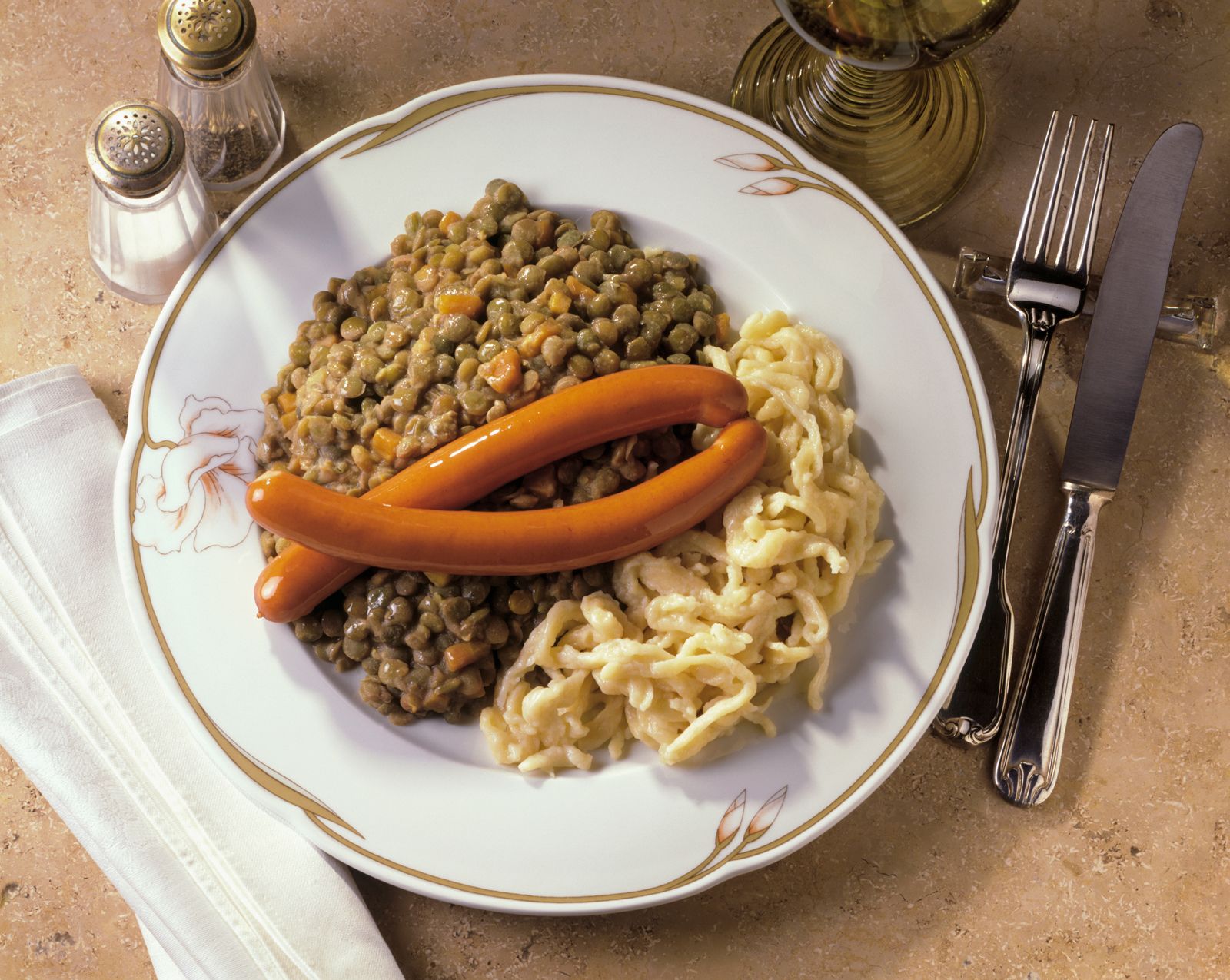 lentils with sausages and egg