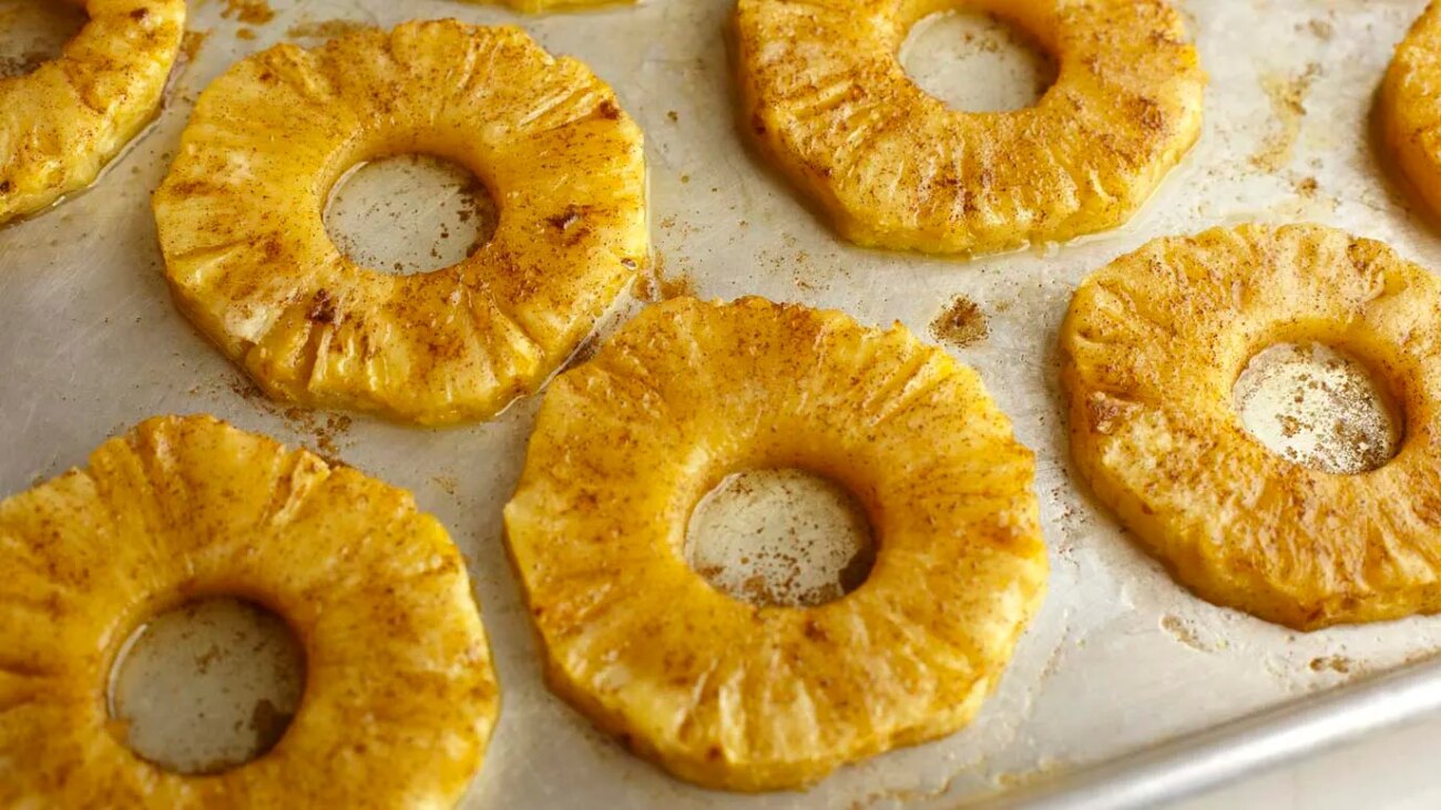 pineapple slices