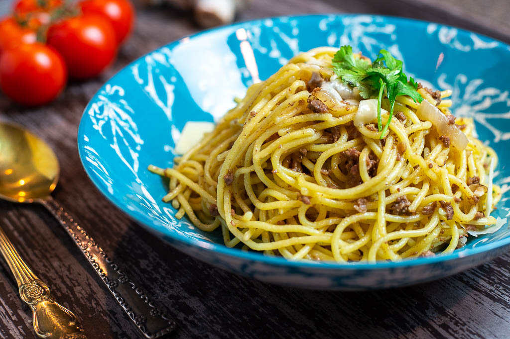 recipe for hamburger meat tomato sauce with macaroni