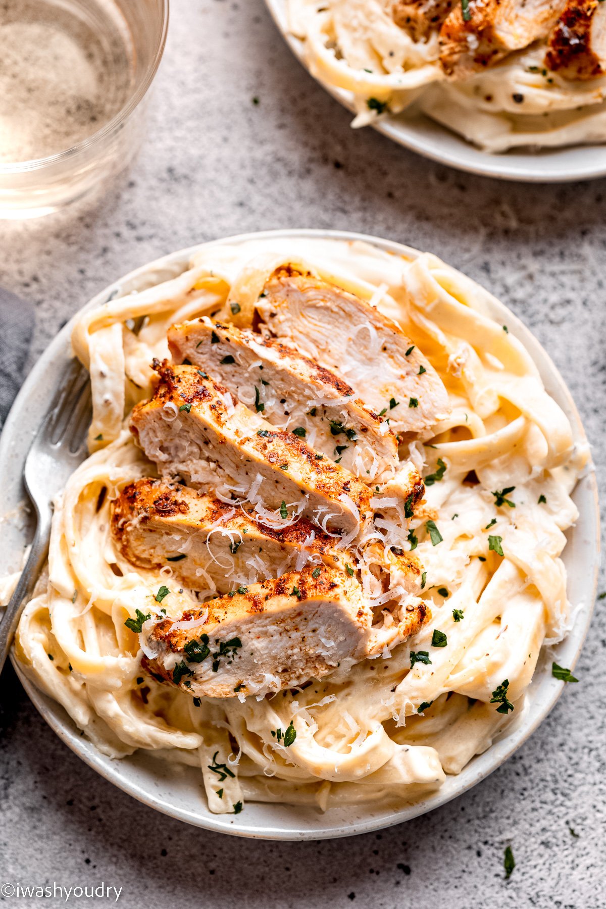 recipe to make the fettuccine chicken alfredo