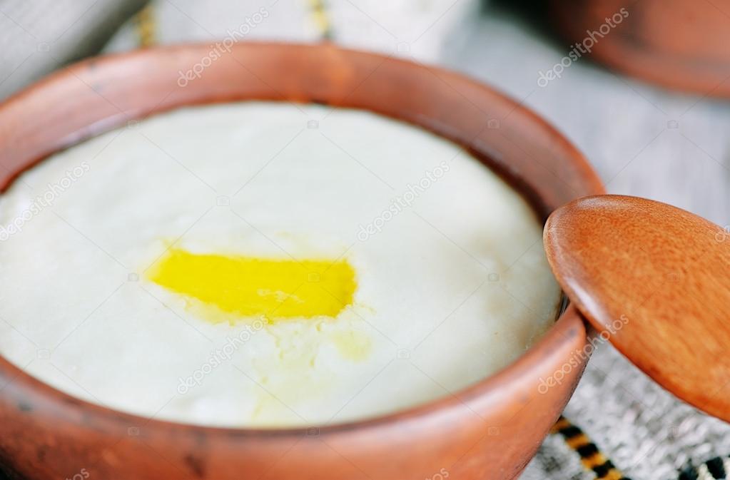 semolina porridge with butter