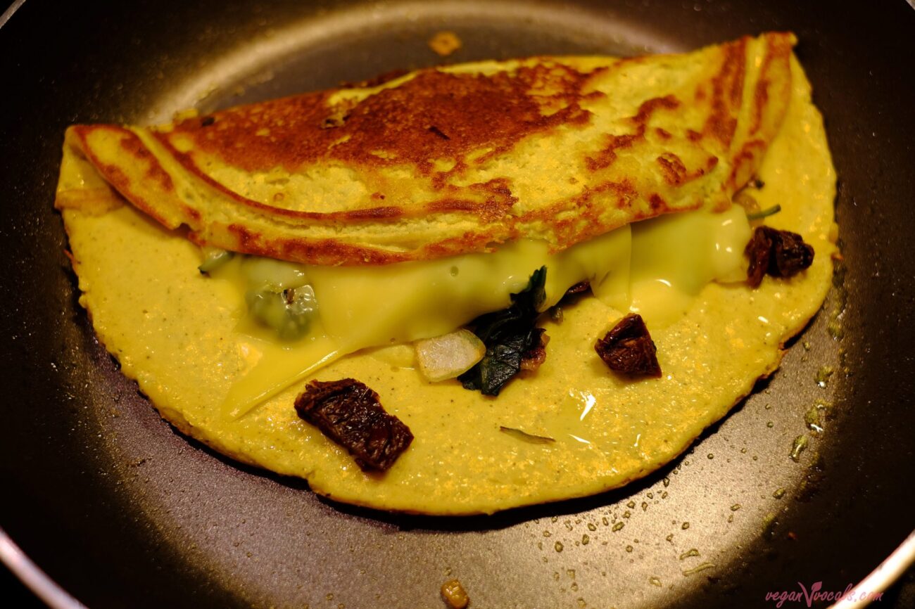 spinach omelette with tofu cheese