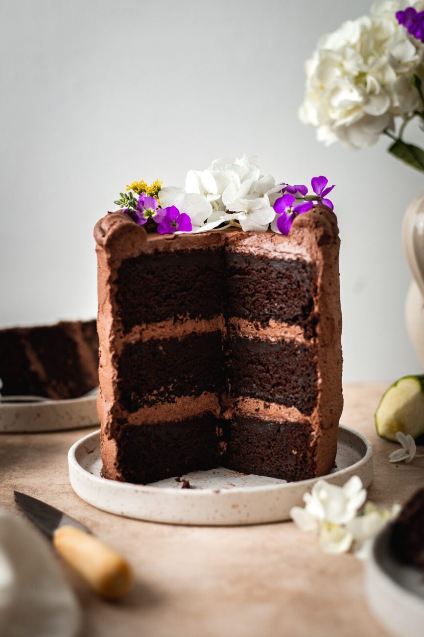 zucchini cake with chocolate